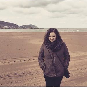 Meet your Posher, Tara